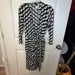 Maggy London Women Dress Faux Wrap Geometric Abstract Print Black White Size 6